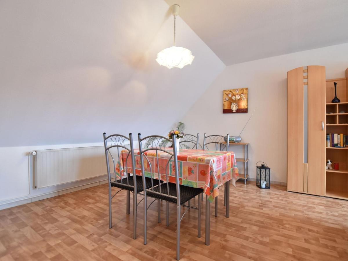 Attractive Apartment In Kluetz Near The Sea Klutz Exteriér fotografie
